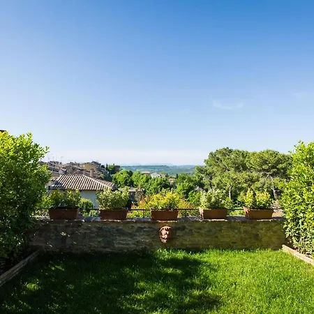Town Garden San Gimignano